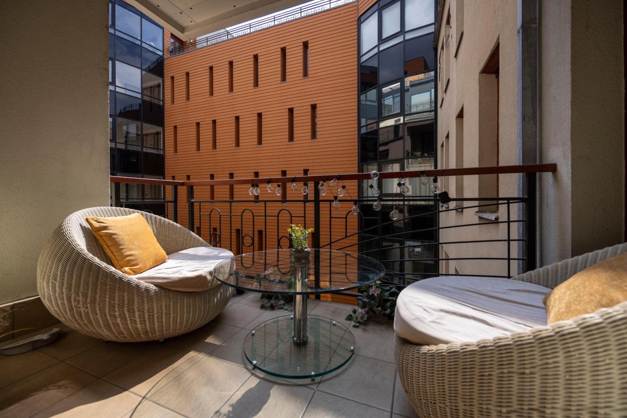 Exclusive Central Suite With Balcony By Prestige Homes Budapest Eksteriør bilde